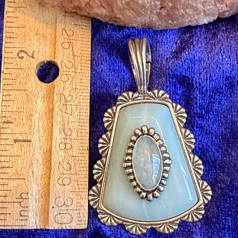✨ Carolyn Pollack Relios Jadeite & Chalcedony Sterling Silver Pendant – (194) - Picture 6 of 7